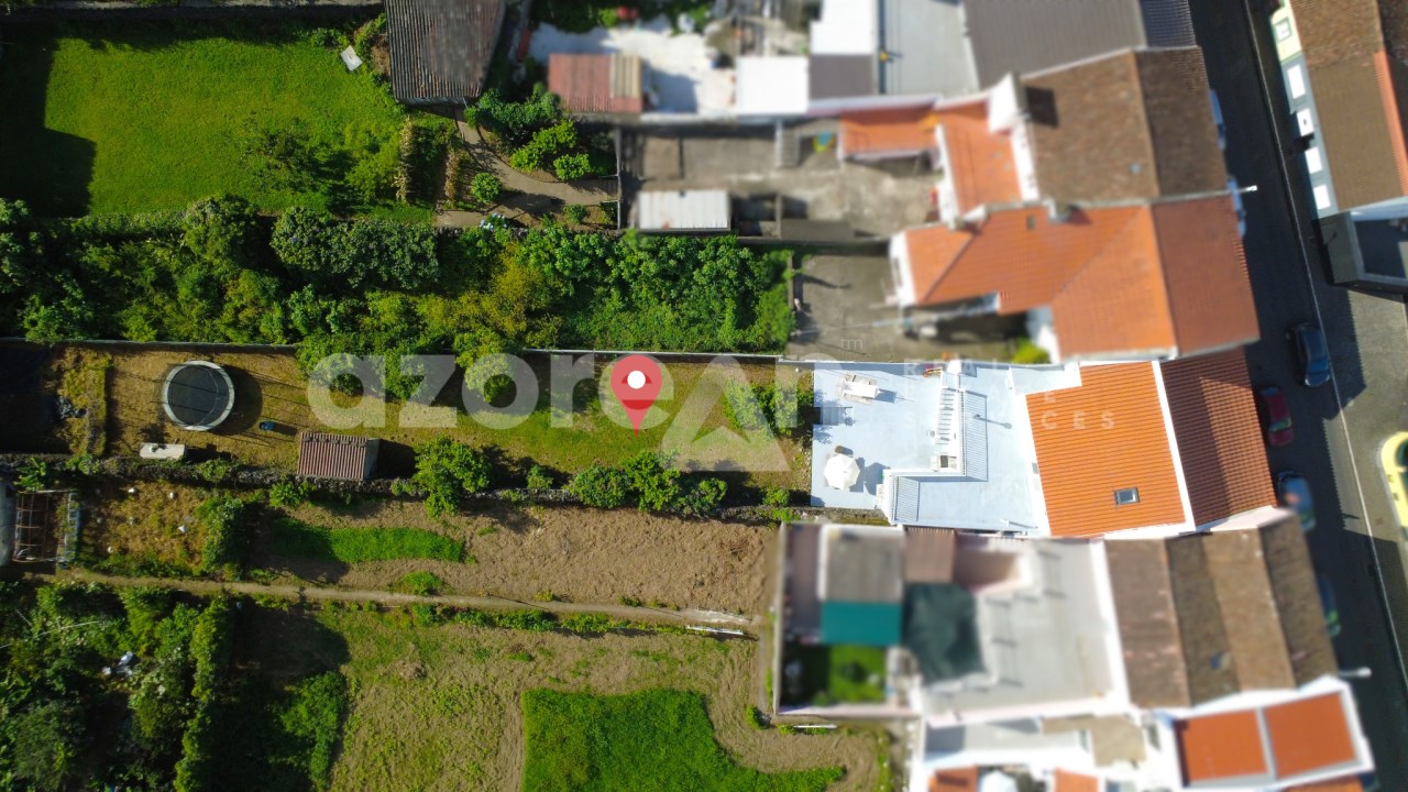 Aerial view showing the house location